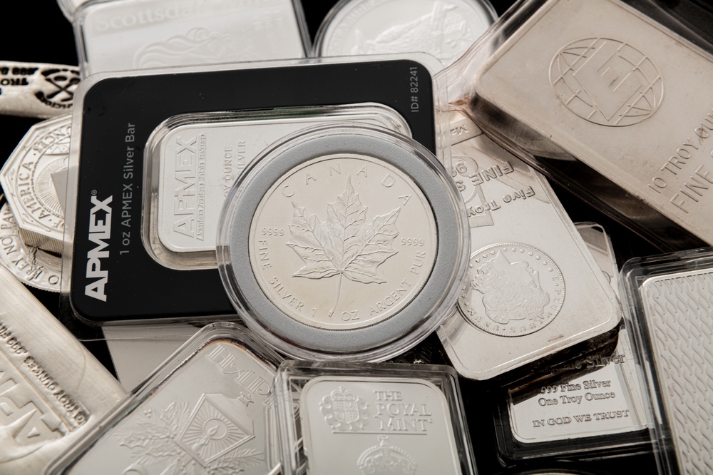 Silver Maple Leaf Coins & Bars